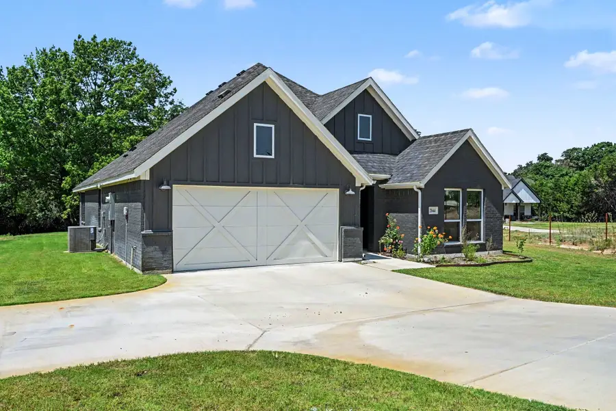 2044 Redemption Drive, Weatherford, TX 76088 - #2