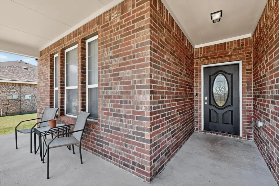 410 Dartmouth Drive, Van Alstyne, TX 75496 - #2