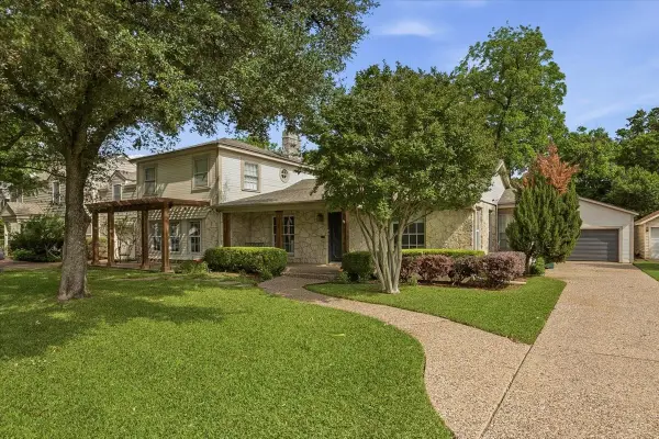 3724 Hilltop Road, Fort Worth, TX 76109