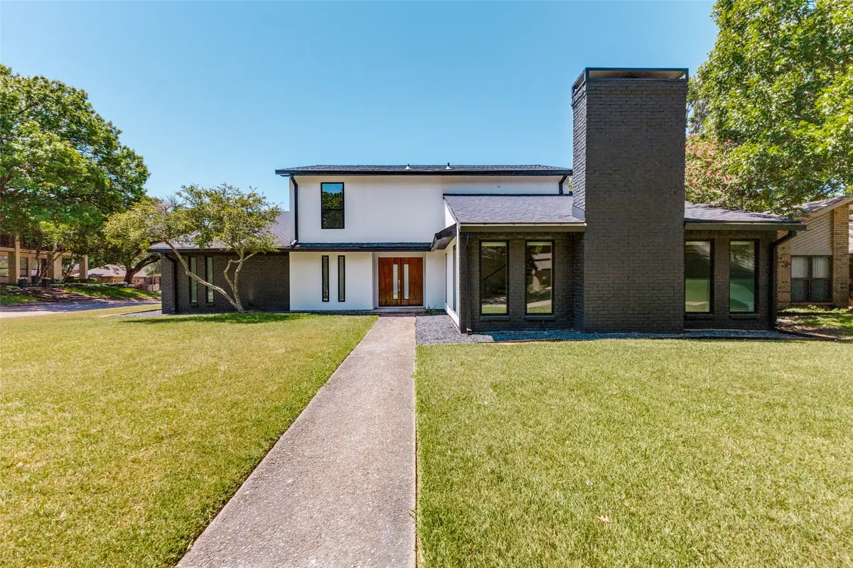 201 Rainbow Circle, Rockwall, TX 75032 - #1