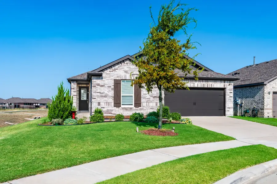 2701 Webb Avenue, Aubrey, TX 76227 - #2