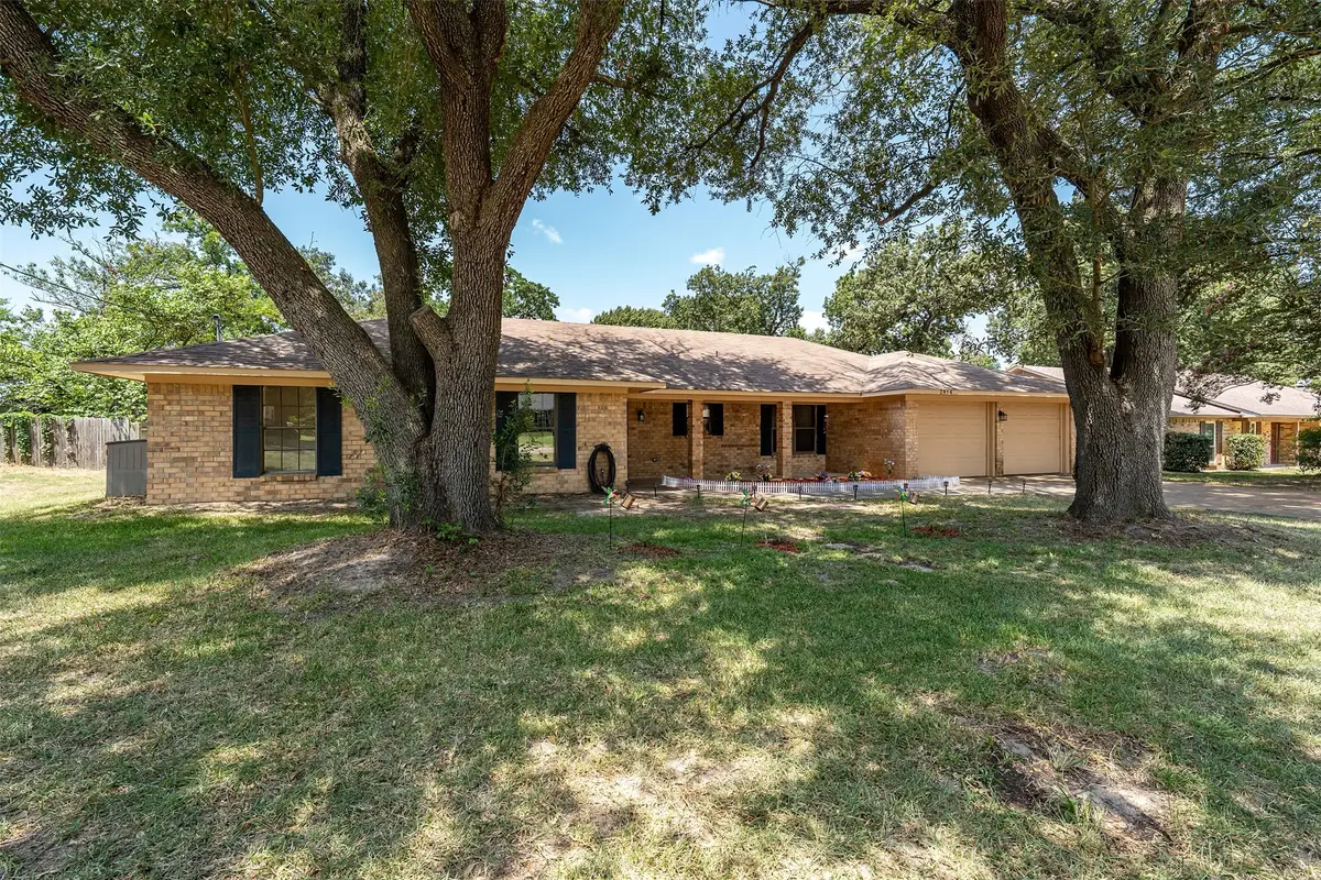 2814 Pineview, Tyler, TX 75704 - #1