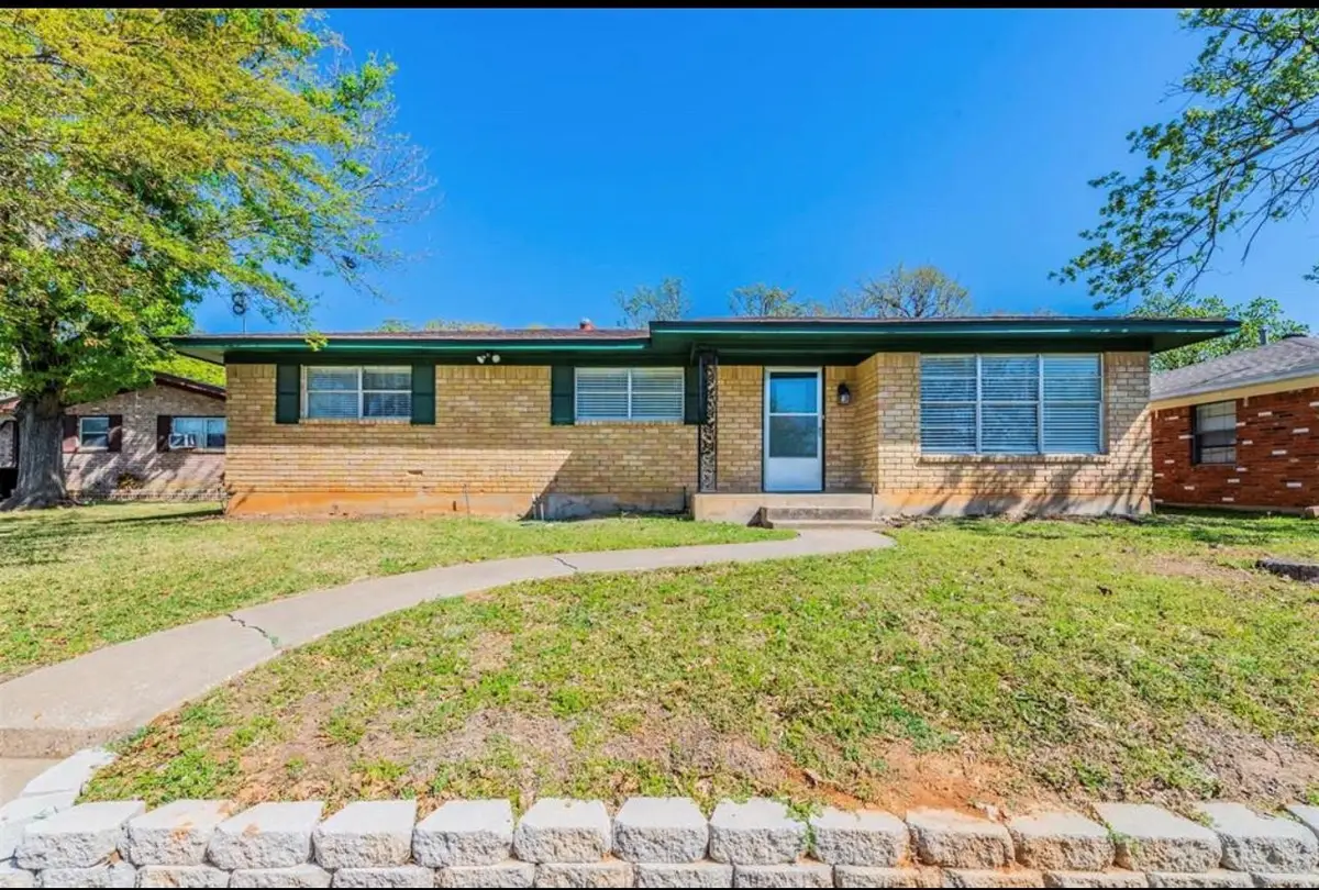 903 Seymore Circle, Denison, TX 75020 - #1