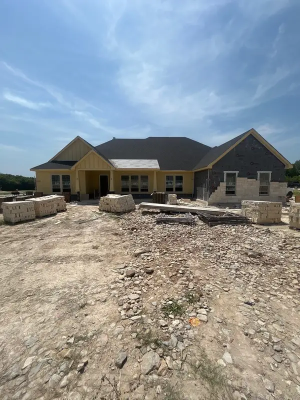1107 Perrin Lane, Van Alstyne, TX 75495