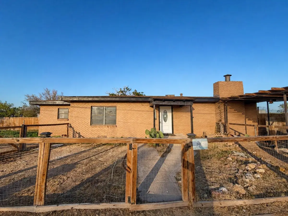 5211 Longshore Drive, Big Spring, TX 79720 - #1