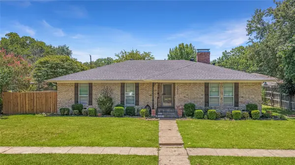 1526 Charleston Drive, Garland, TX 75041