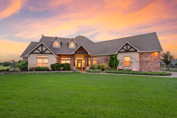 2424 County Road 613, Farmersville, TX 75442