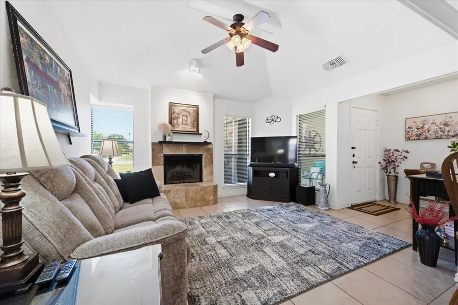 2118 Artherfield Drive, Carrollton, TX 75006 - #3