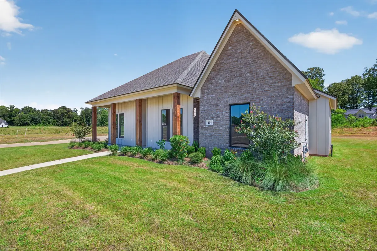 204 St Andrews Lane, Benton, LA 71006 - #1