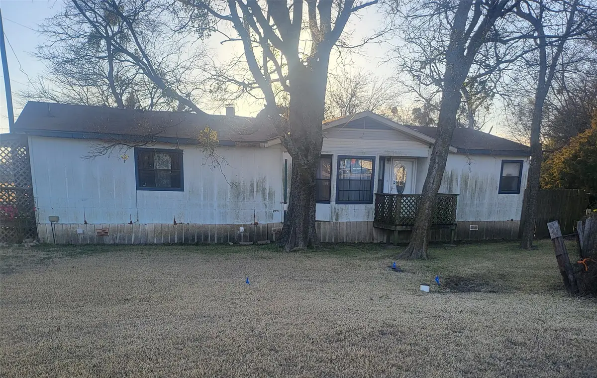 548 E Us Highway 69, Point, TX 75472 - #1