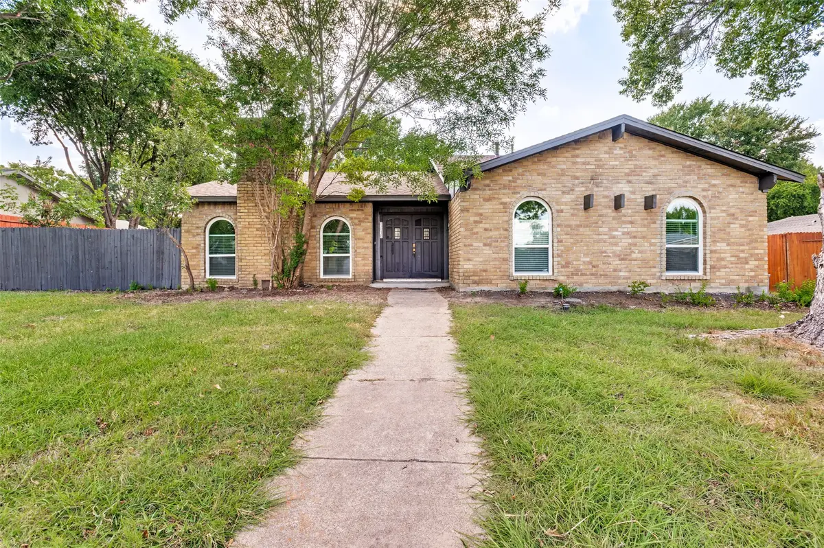 4618 Goodnight Trail, Grand Prairie, TX 75052 - #1