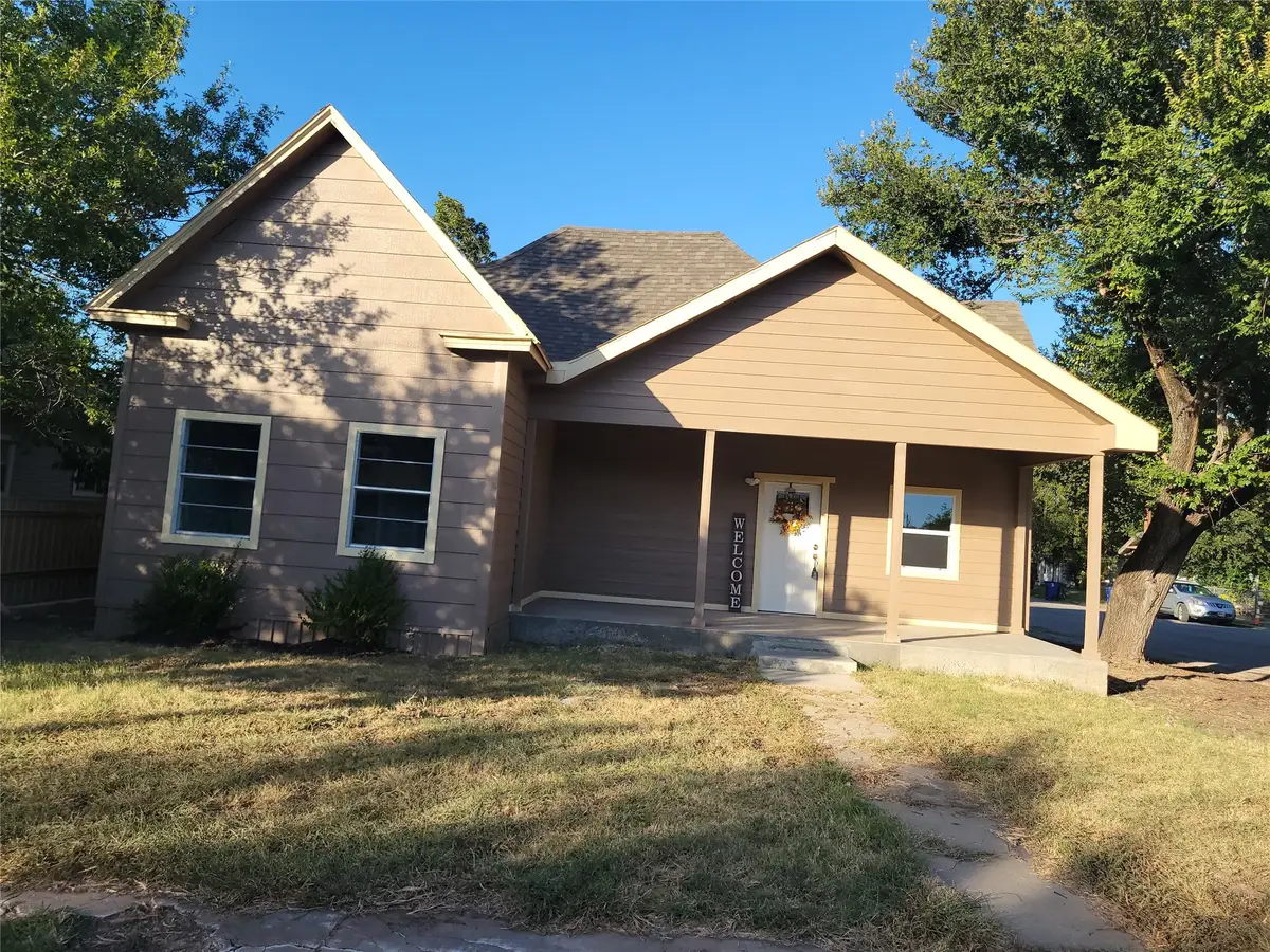 1618 2nd Street, Brownwood, TX 76801 - #1