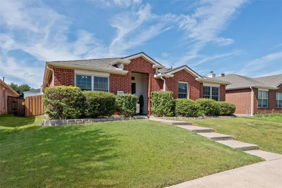 305 Cobblestone Drive, Wylie, TX 75098 - #2