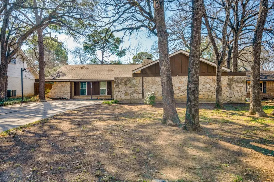 3406 Halifax Drive, Arlington, TX 76013 - #2