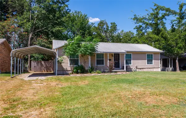 434 Woodlawn Street, Sulphur Springs, TX 75482