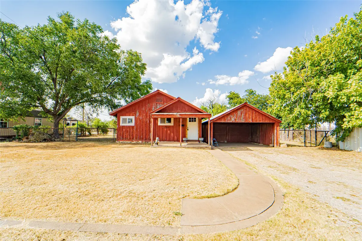 6500 W Highway 180, Albany, TX 76430 - #1