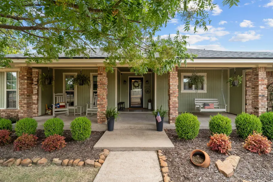 1910 Circleview Drive, Weatherford, TX 76087 - #2