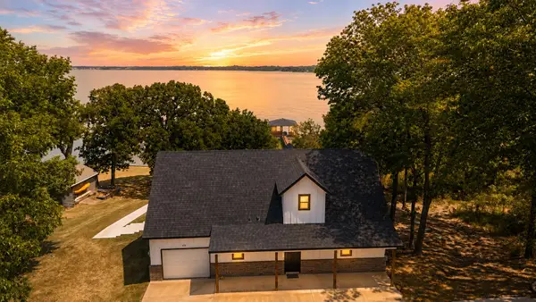 429 Meandering Way, Corsicana, TX 75109
