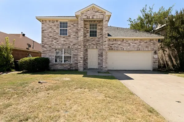 4721 Palm Ridge Drive, Fort Worth, TX 76133