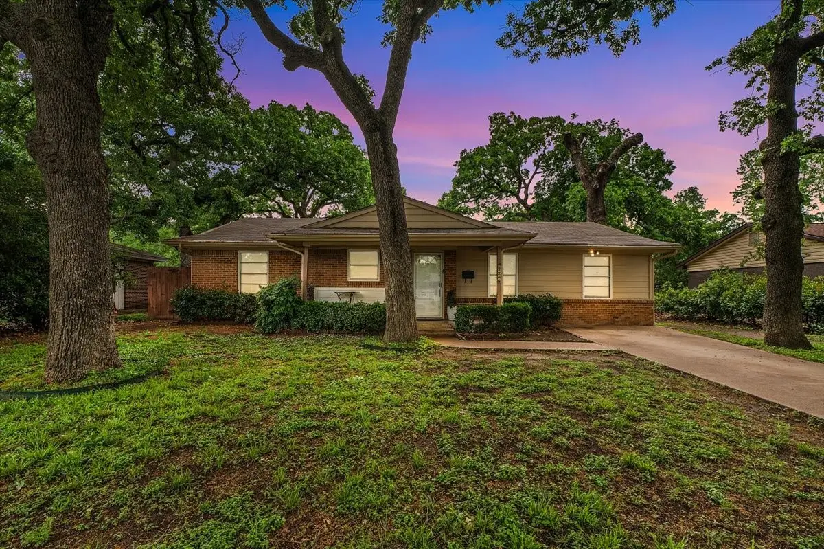 2244 Cambridge Drive, Irving, TX 75061 - #1