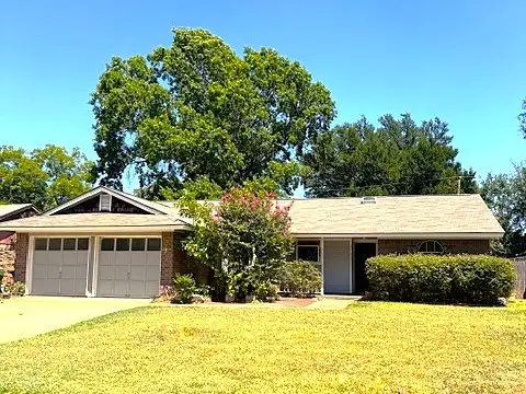 2703 Capistrano Court S, Arlington, TX 76015 - #1