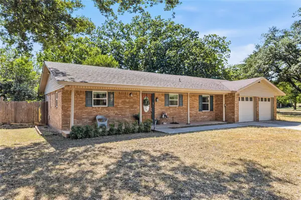 2107 16th Street, Brownwood, TX 76801