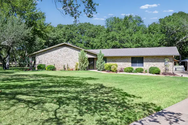 123 Sandra Palmer Street, Stephenville, TX 76401