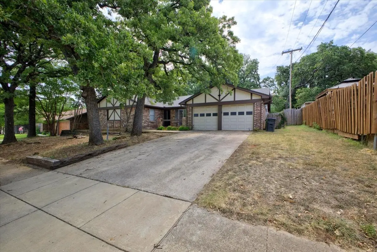 8204 Starnes Road, North Richland Hills, TX 76182 - #1