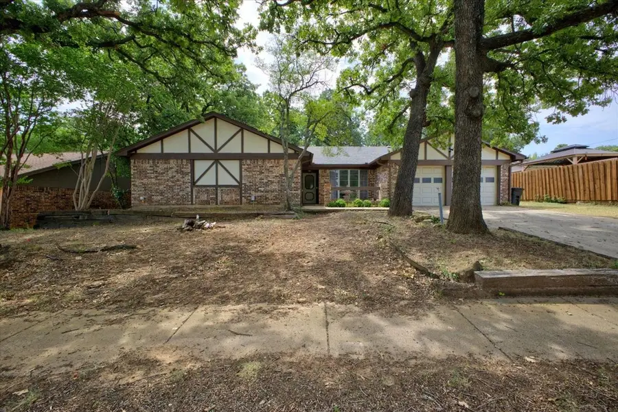 8204 Starnes Road, North Richland Hills, TX 76182 - #2