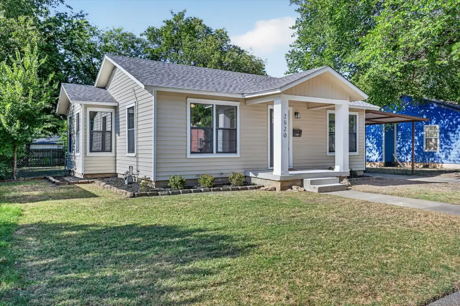 2520 Vera Cruz Street, Fort Worth, TX 76106 - #2