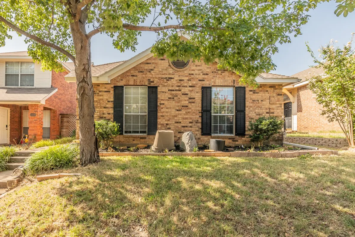 1322 Overlook Drive, Lewisville, TX 75067 - #1