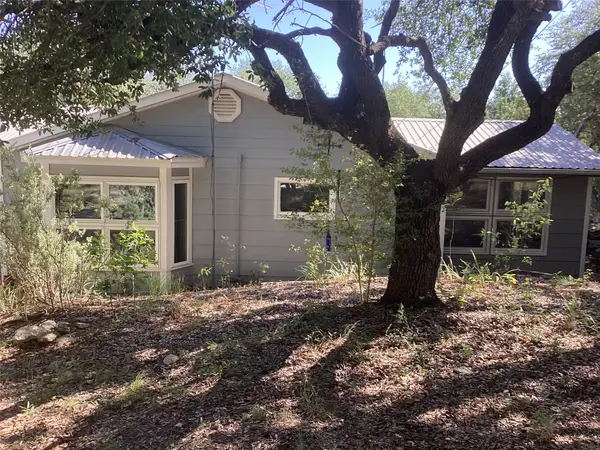 1225 Cedar Break Court, Cleburne, TX 76033