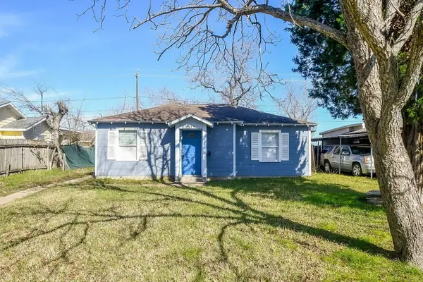 1511 Bernard Street, Pasadena, TX 77506