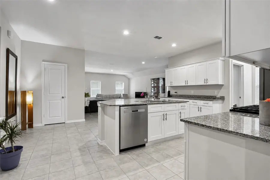 320 Sculptors Crossing, Springtown, TX 76082 - #3