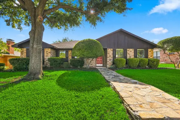 1903 Big Sky Drive, Lewisville, TX 75077