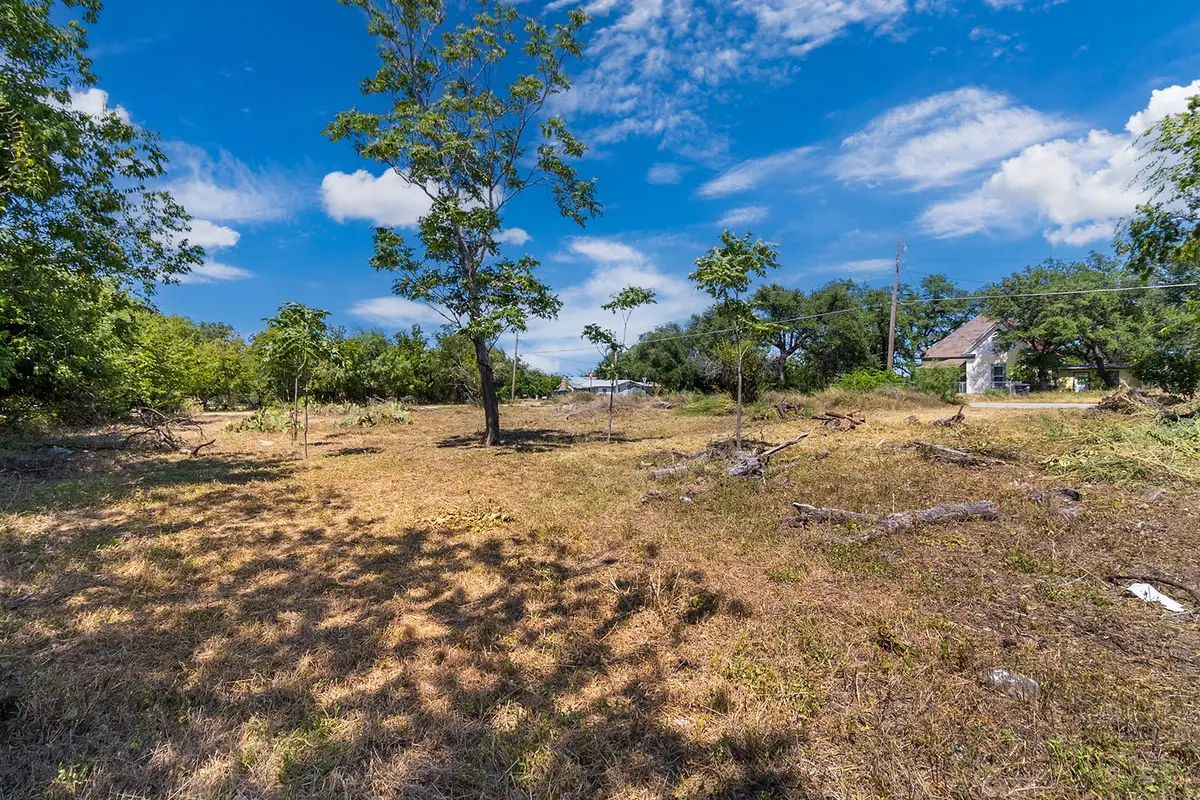 900 S Walnut, Brady, TX 76825 - #1