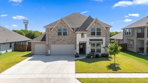 805 Willowbanks Drive, Nevada, TX 75173