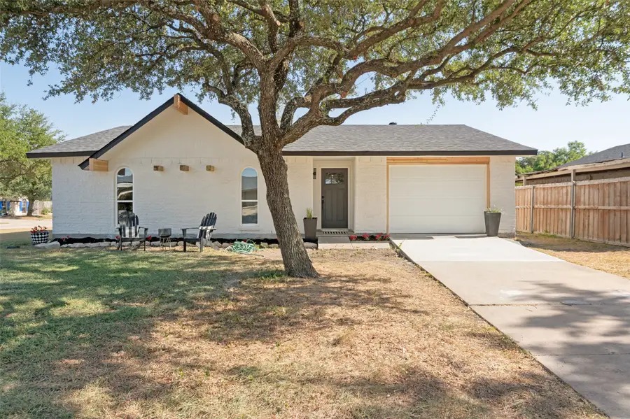 2124 Highbury Road, Carrollton, TX 75007 - #2
