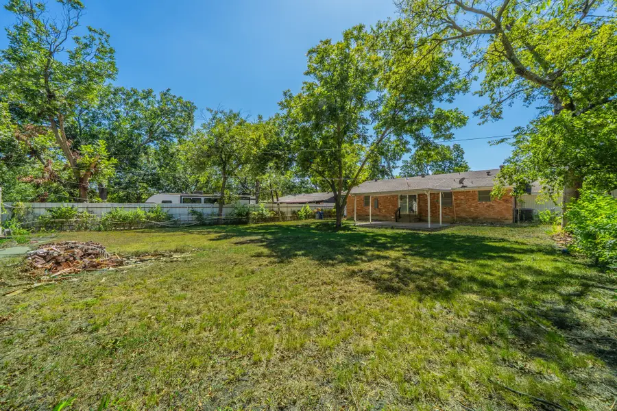 3510 Kingsford Avenue, Dallas, TX 75227 - #2