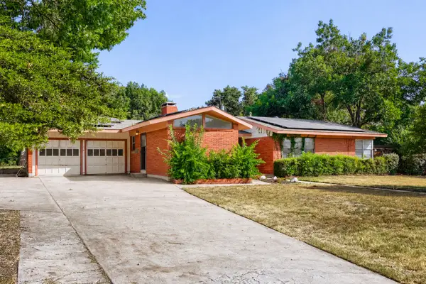 6716 Woodstock Road, Fort Worth, TX 76116