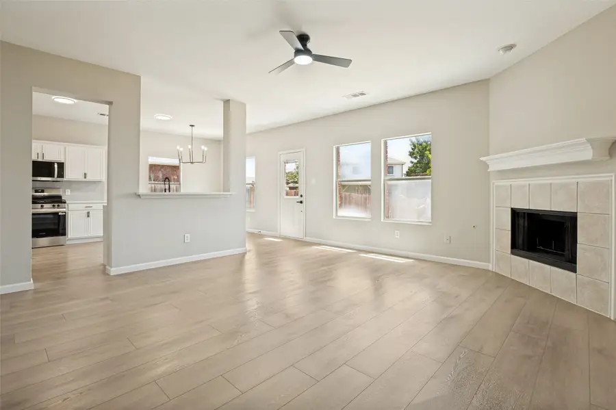 506 Fossil Hill Drive, Arlington, TX 76002 - #3