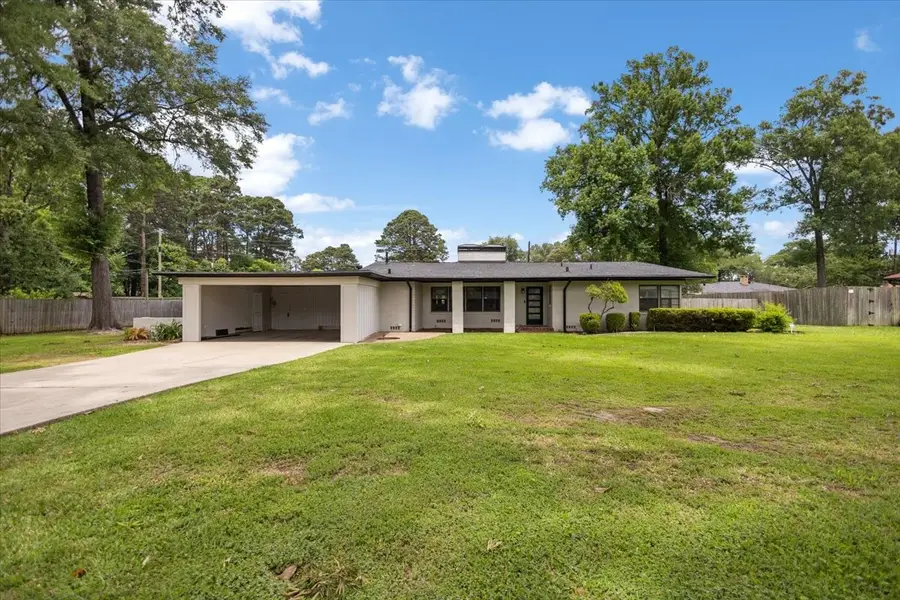 1007 Lincoln Drive, Longview, TX 75604 - #3
