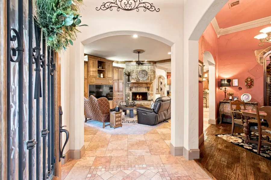 613 Sophie Lane, Colleyville, TX 76034 - #3