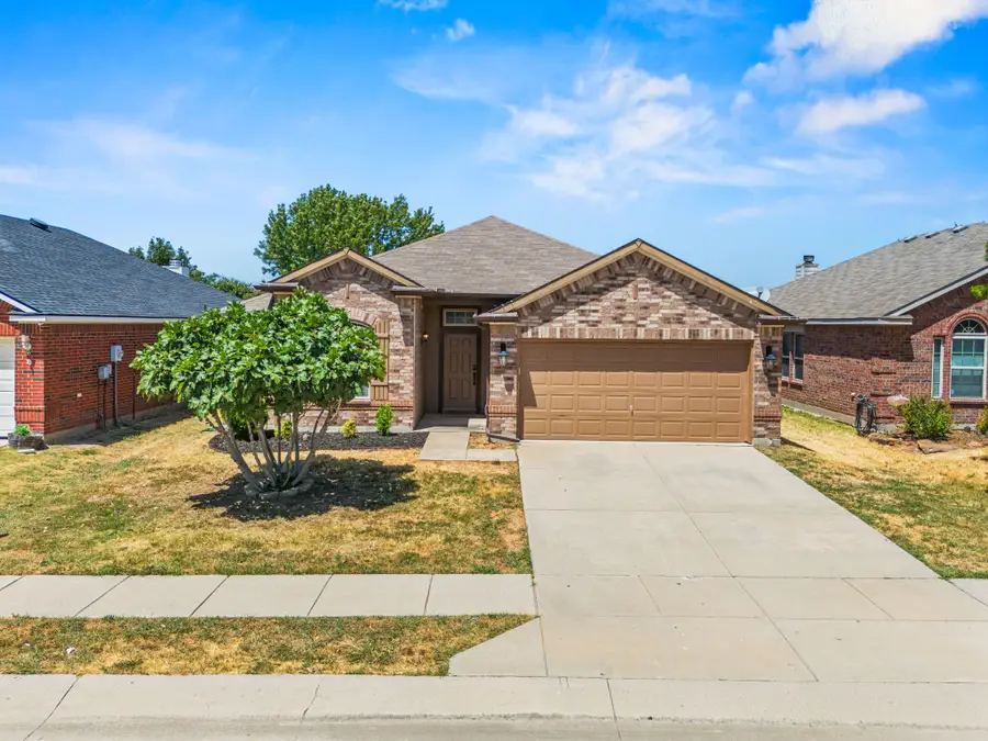 8921 Whirlwind Trail, Aubrey, TX 76227 - #3
