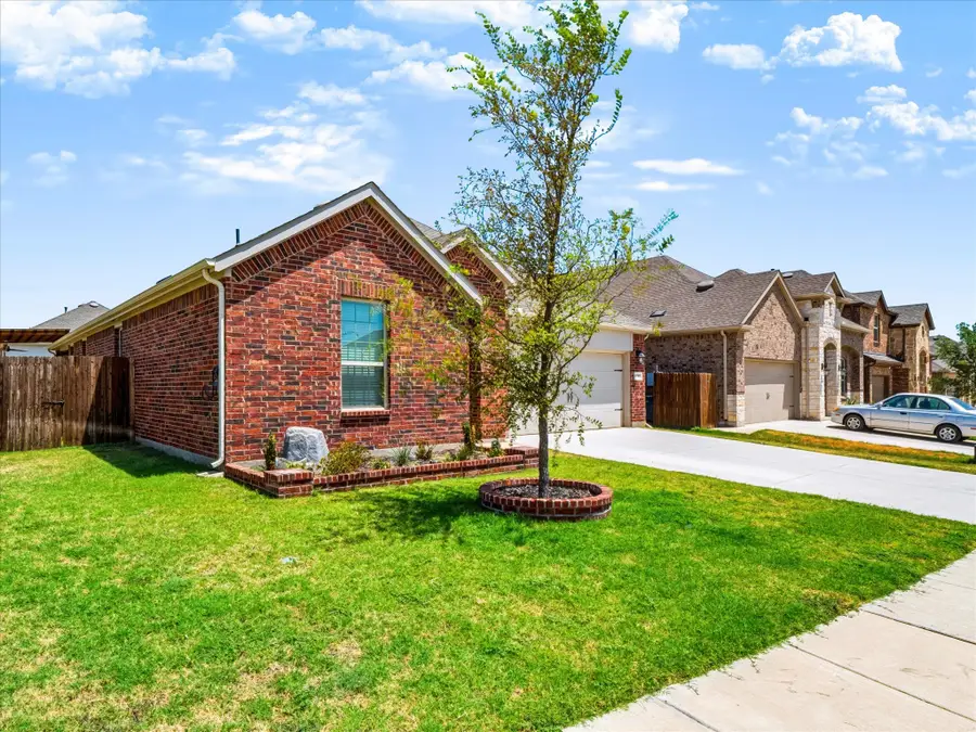 11203 Hawks Landing Drive, Aubrey, TX 76227 - #3