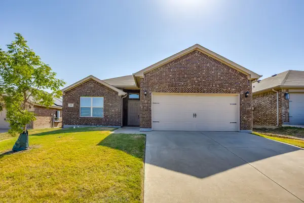 209 Balcones Drive, Fort Worth, TX 76108