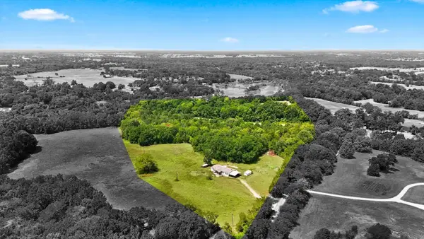 5180 Vz County Road 3415, Wills Point, TX 75169