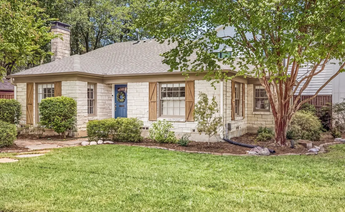 6203 Kenwood Avenue, Dallas, TX 75214 - #1
