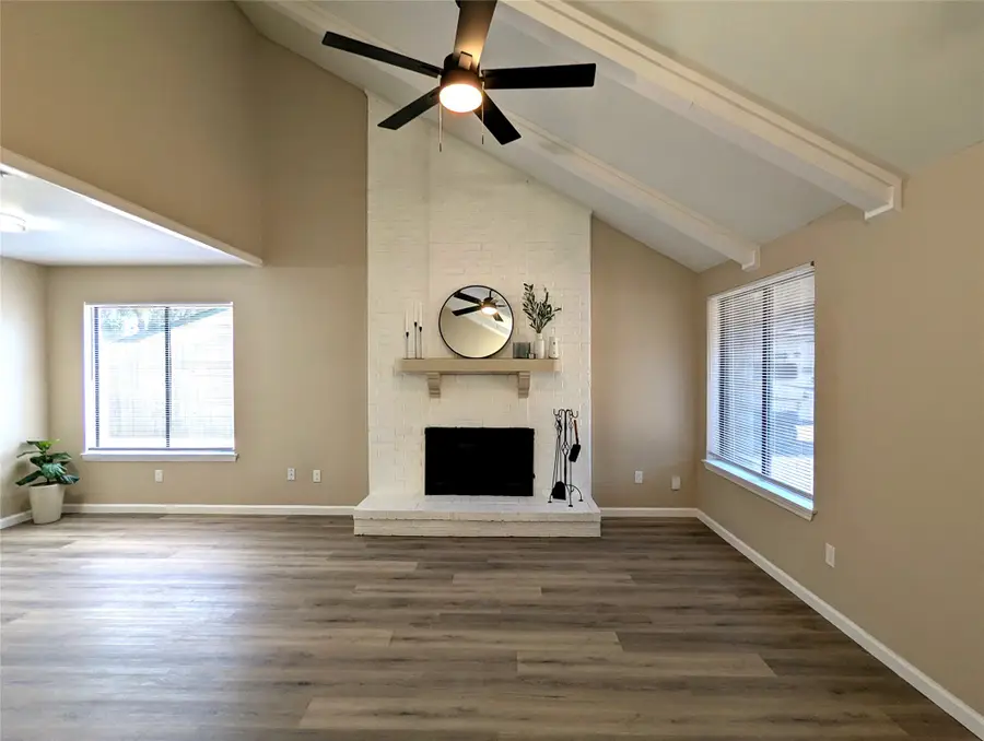 2916 Woodbridge Drive, Bedford, TX 76021 - #3