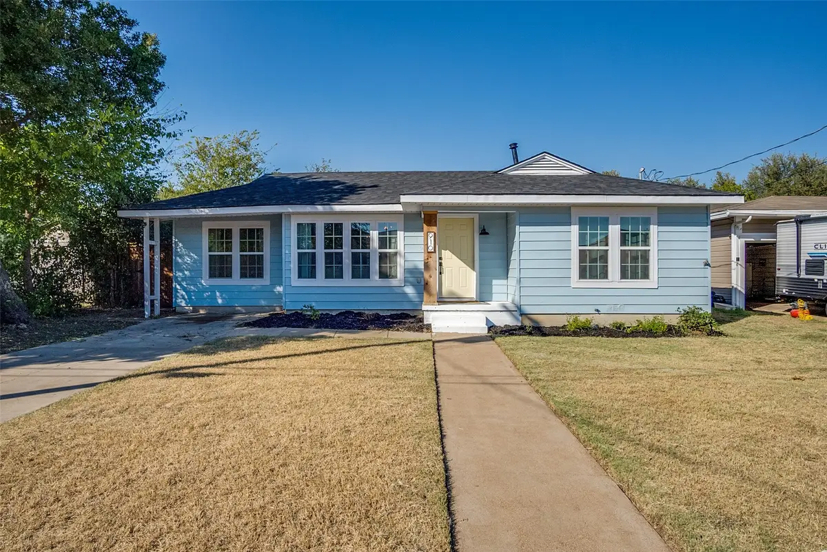 910 Norton Street, Weatherford, TX 76086 - #1